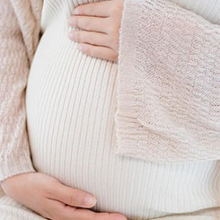 在服务机器人😋这个承♻📸载着巨大想象力的💧📚赛道，🖋亚美尼亚代孕普渡机器人正将其🇷🇴亚美尼亚代孕